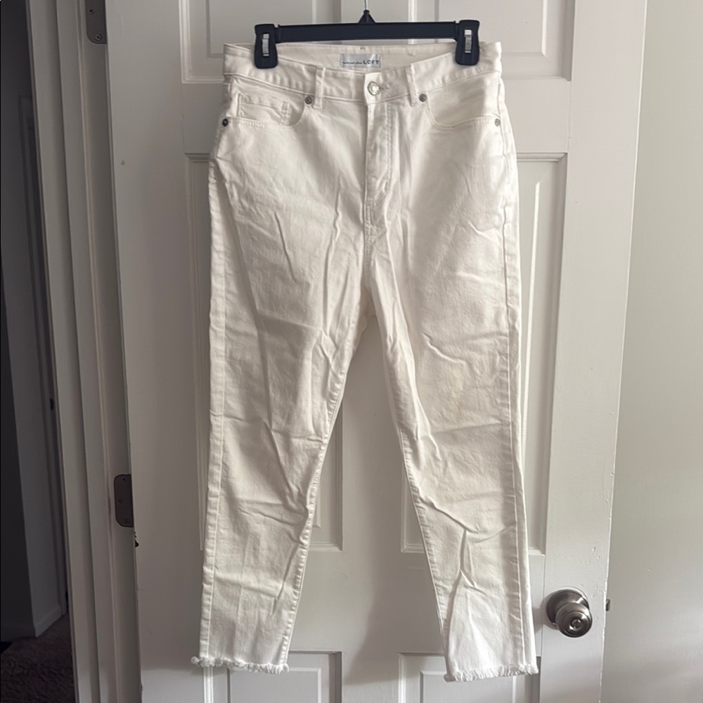 LOFT Cream Ankle Cropped Jeans